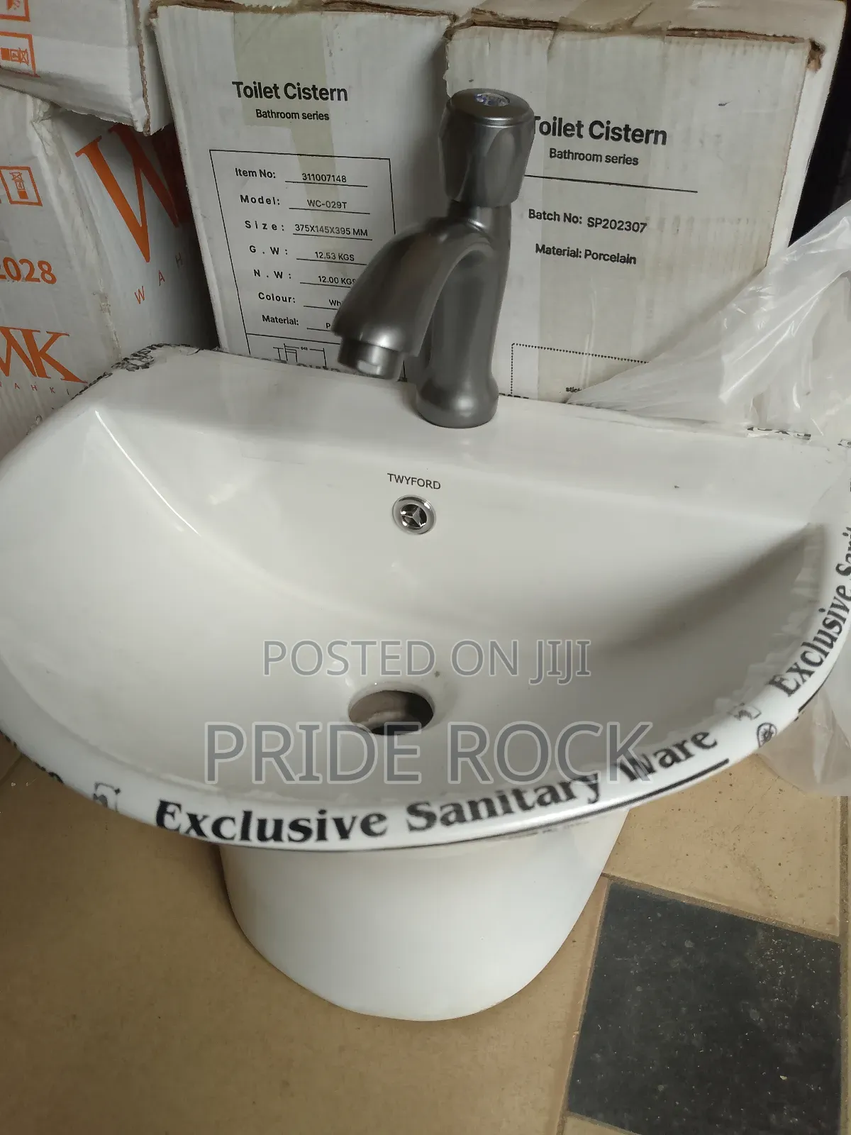 Small Wall Hung Basin With Tap, 16 Cm
