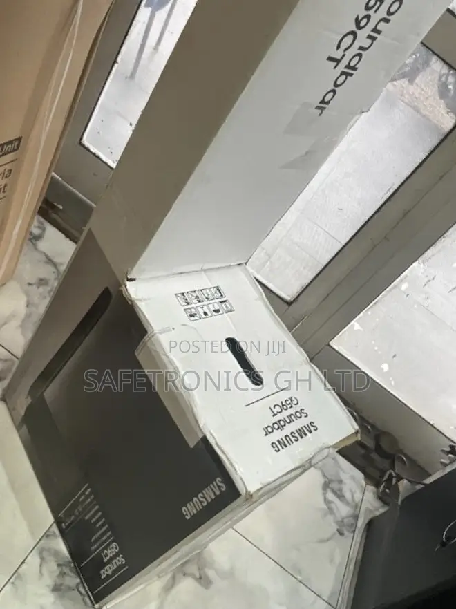 Wireless Bluetooth Black Samsung Q95CT 