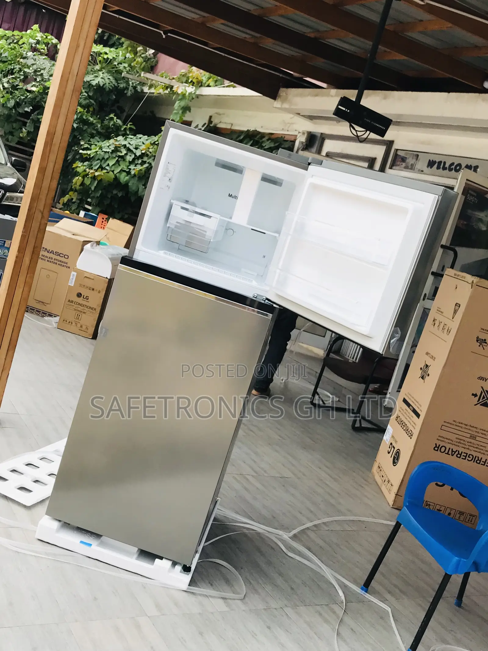 New LG Design Topfreezer Gray GN-B312PLGB Fridge 