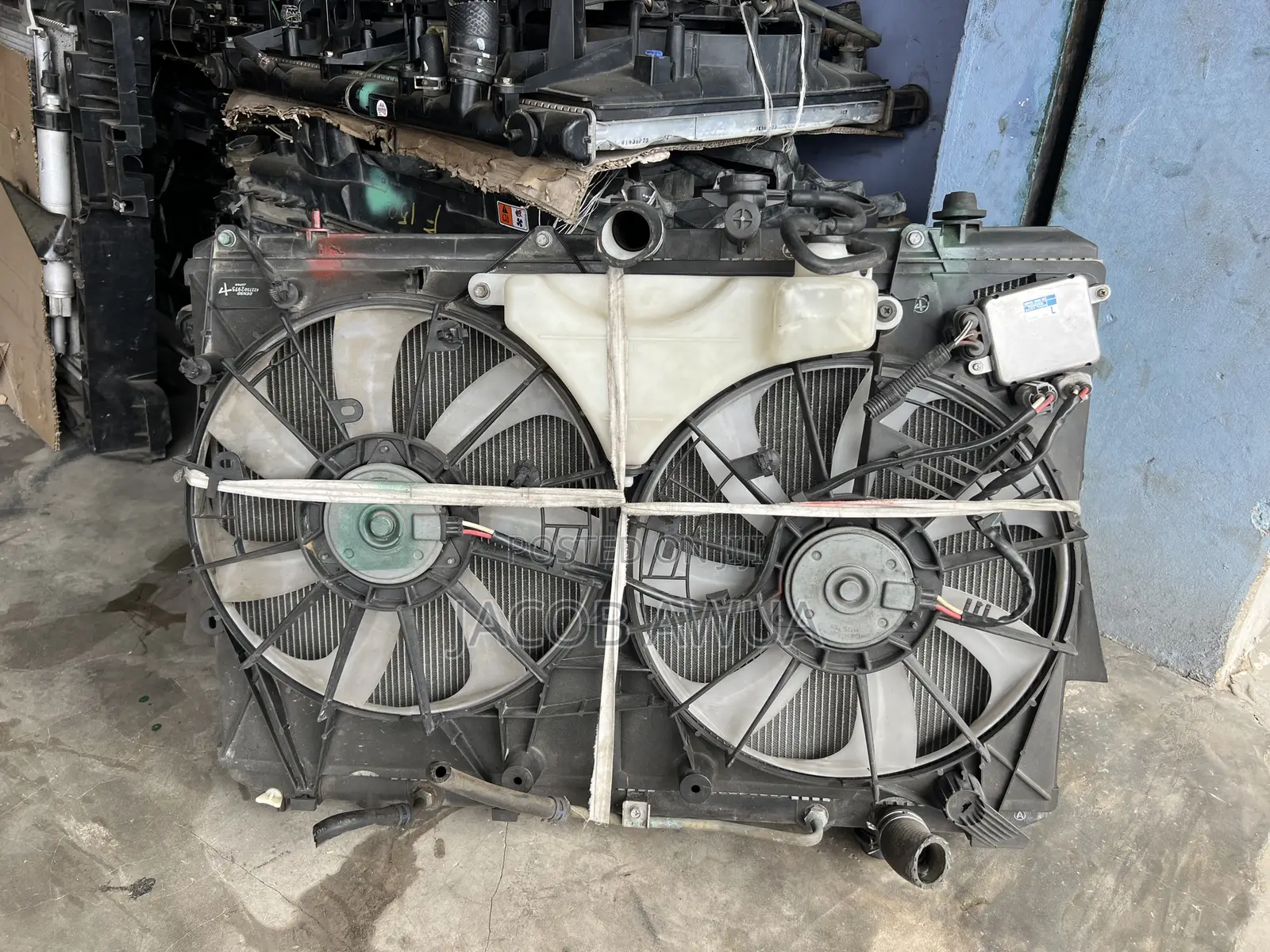 Toyota Highlander Radiator (2008-2013, V6 3.5l