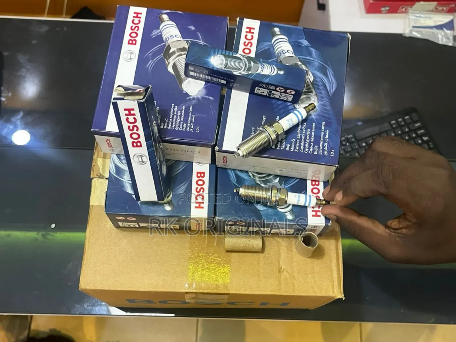 Bosch FR6MPP332 X4pcs 16"16 Long Thread Spark Plugs GERMANY
