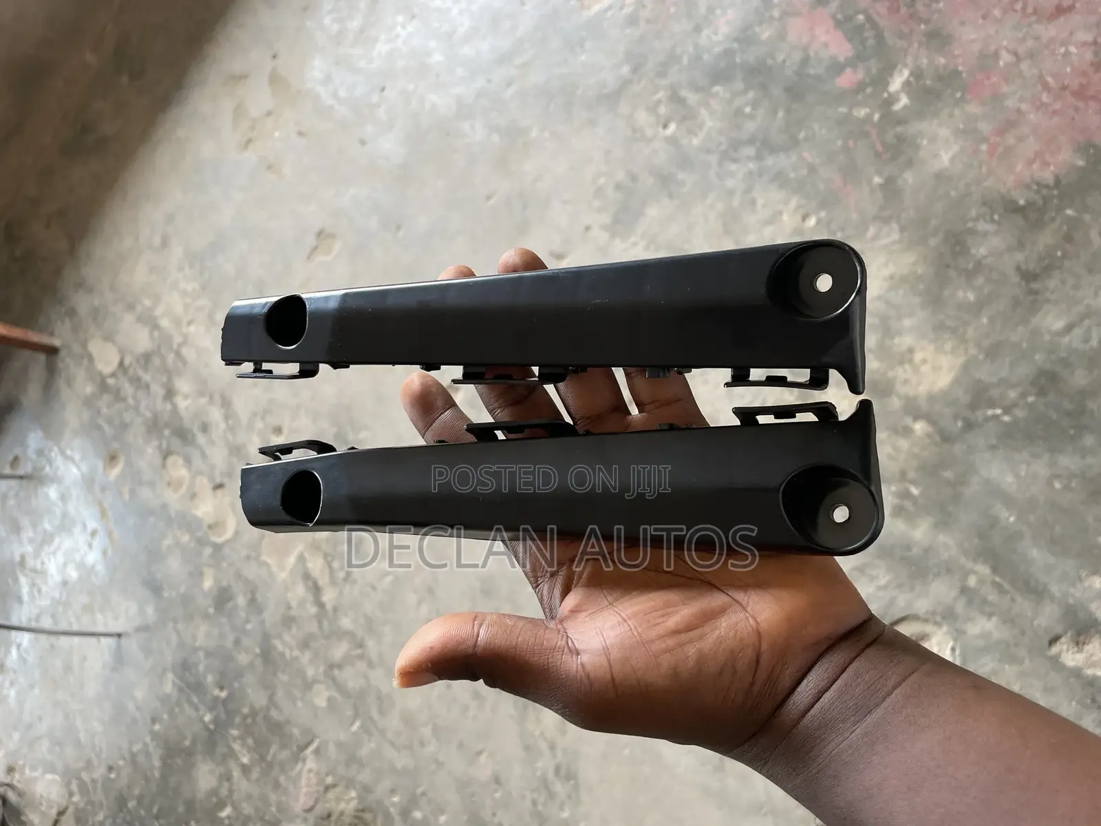 Toyota Camry 2012 Bumper/Fender Locker