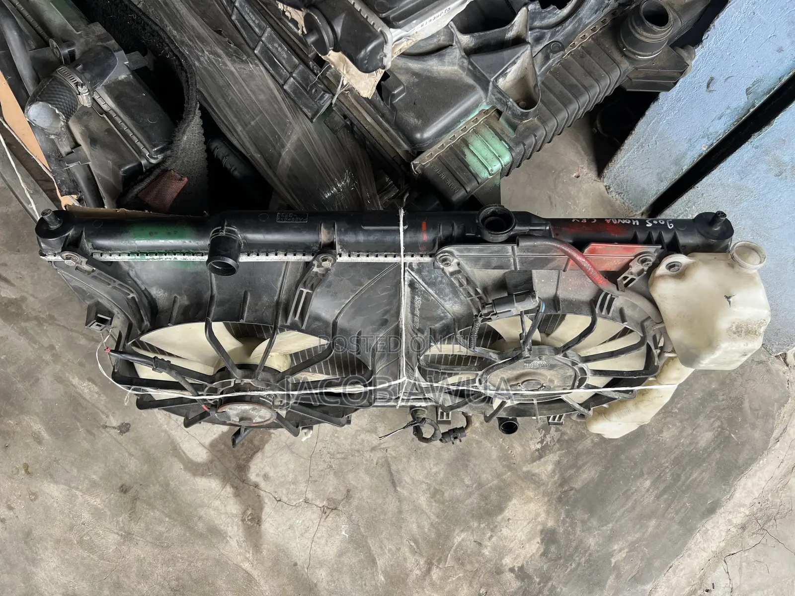 Honda Cr-v Radiator (2002-2006)