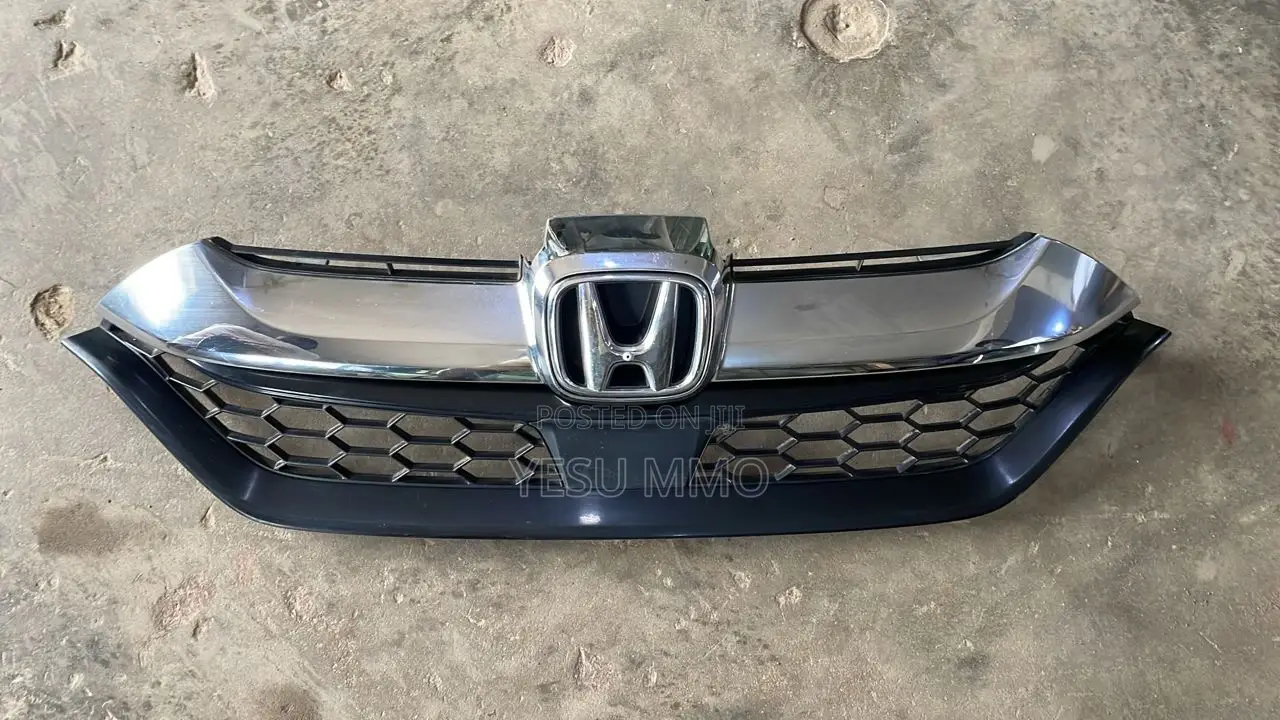 Honda CR-V17-19 Front Grille