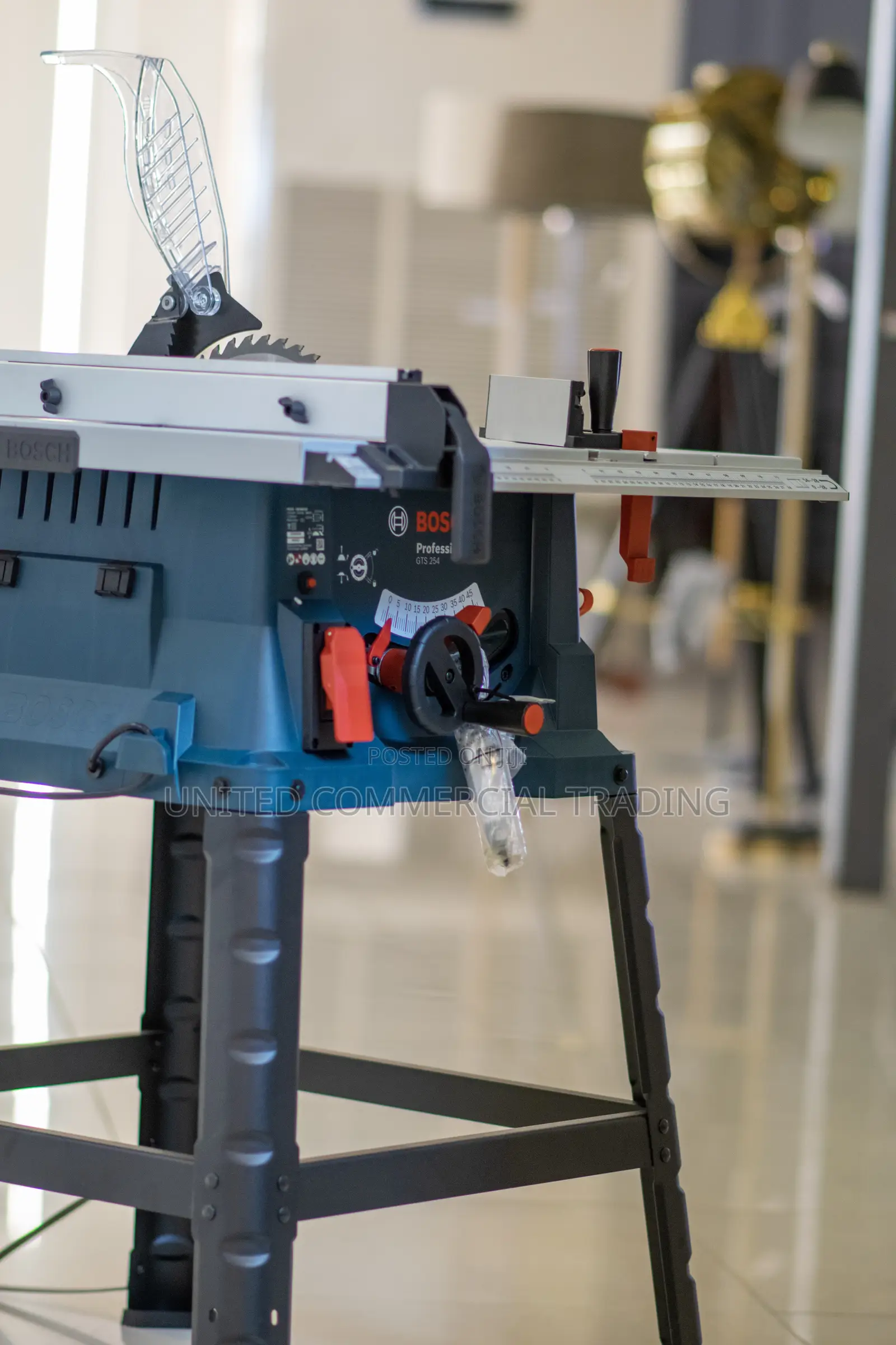 Table Saw (Bosch)