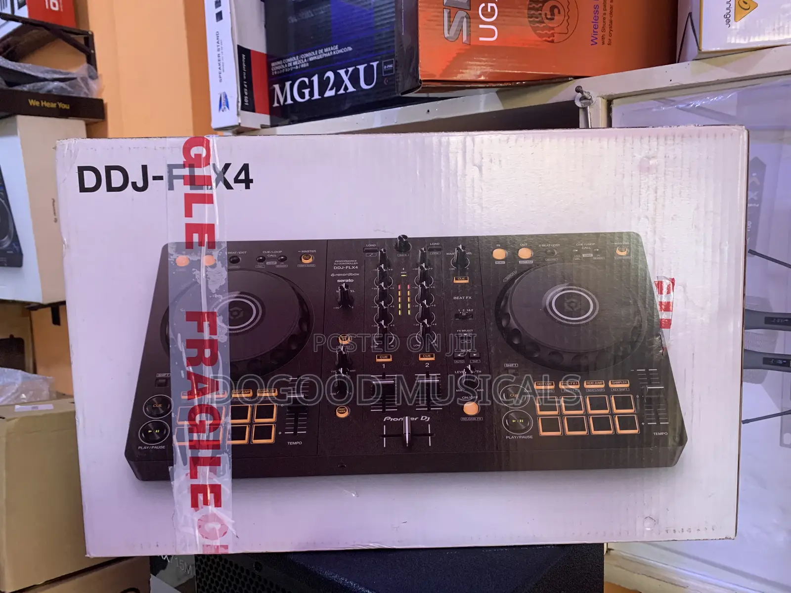Pioneer DDJ-Flx4 DJ Controller