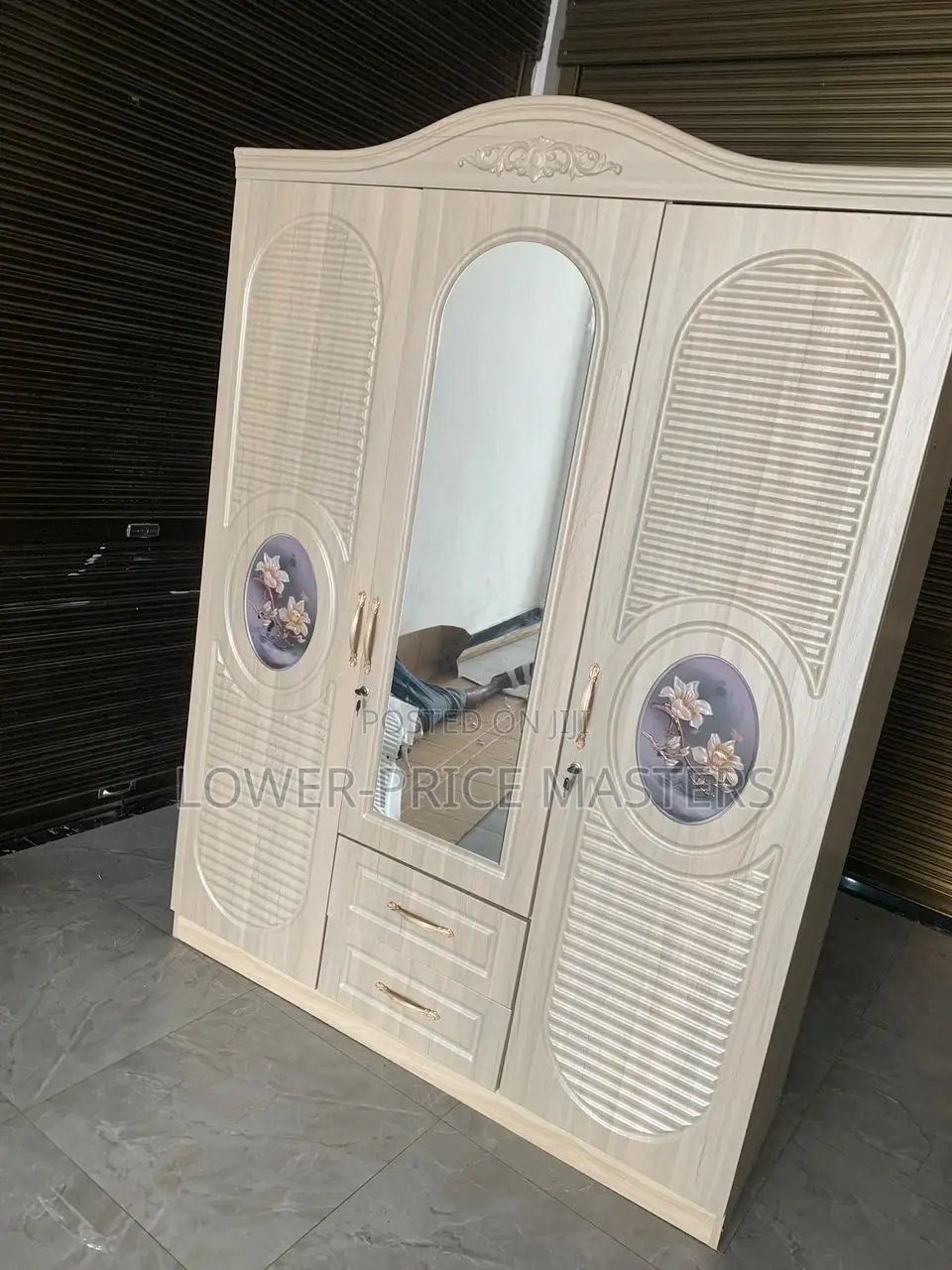 Modern Wardrobe 4 Doors