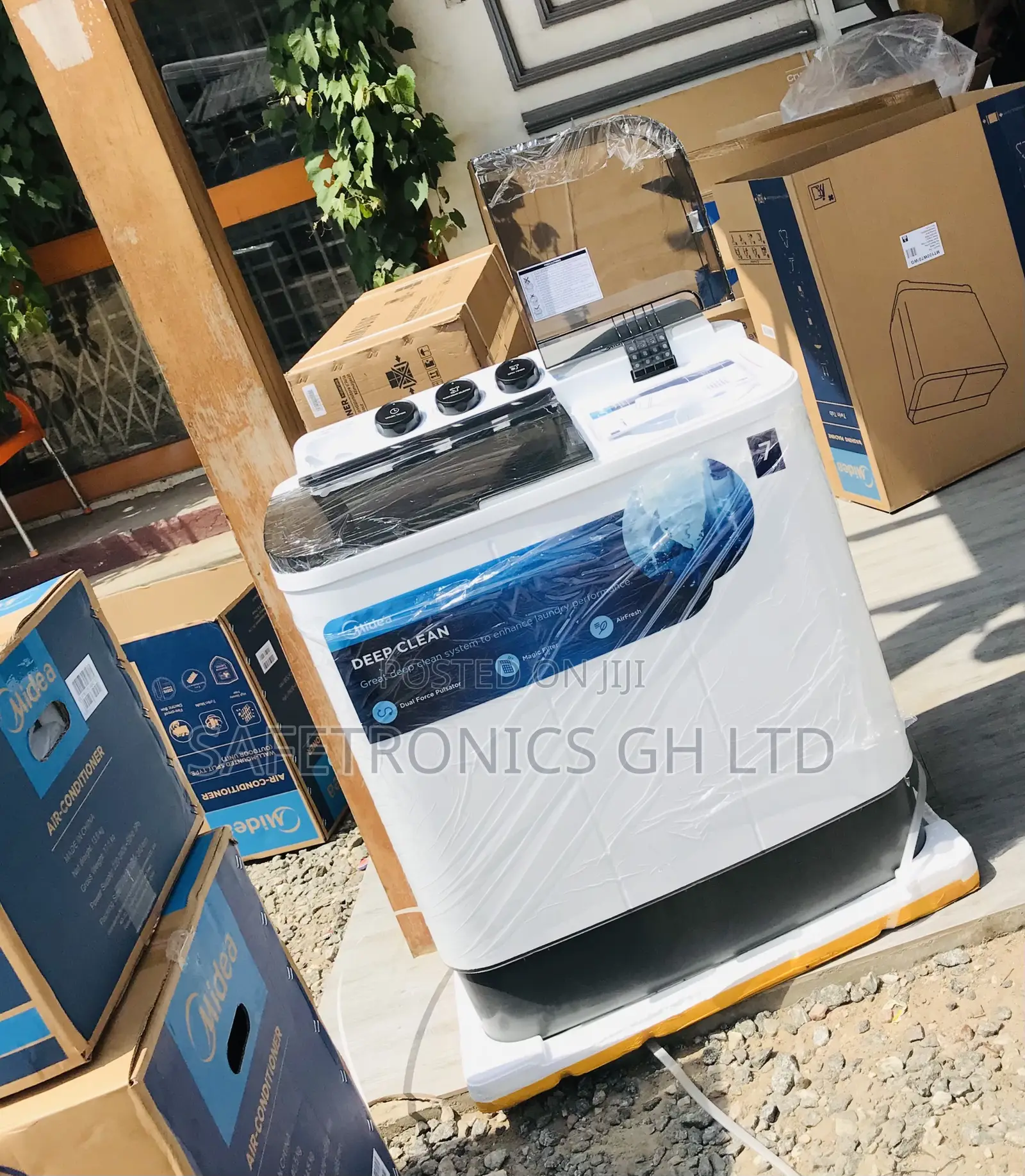 Semiautomatic Topload Midea White 7kg Washer 
