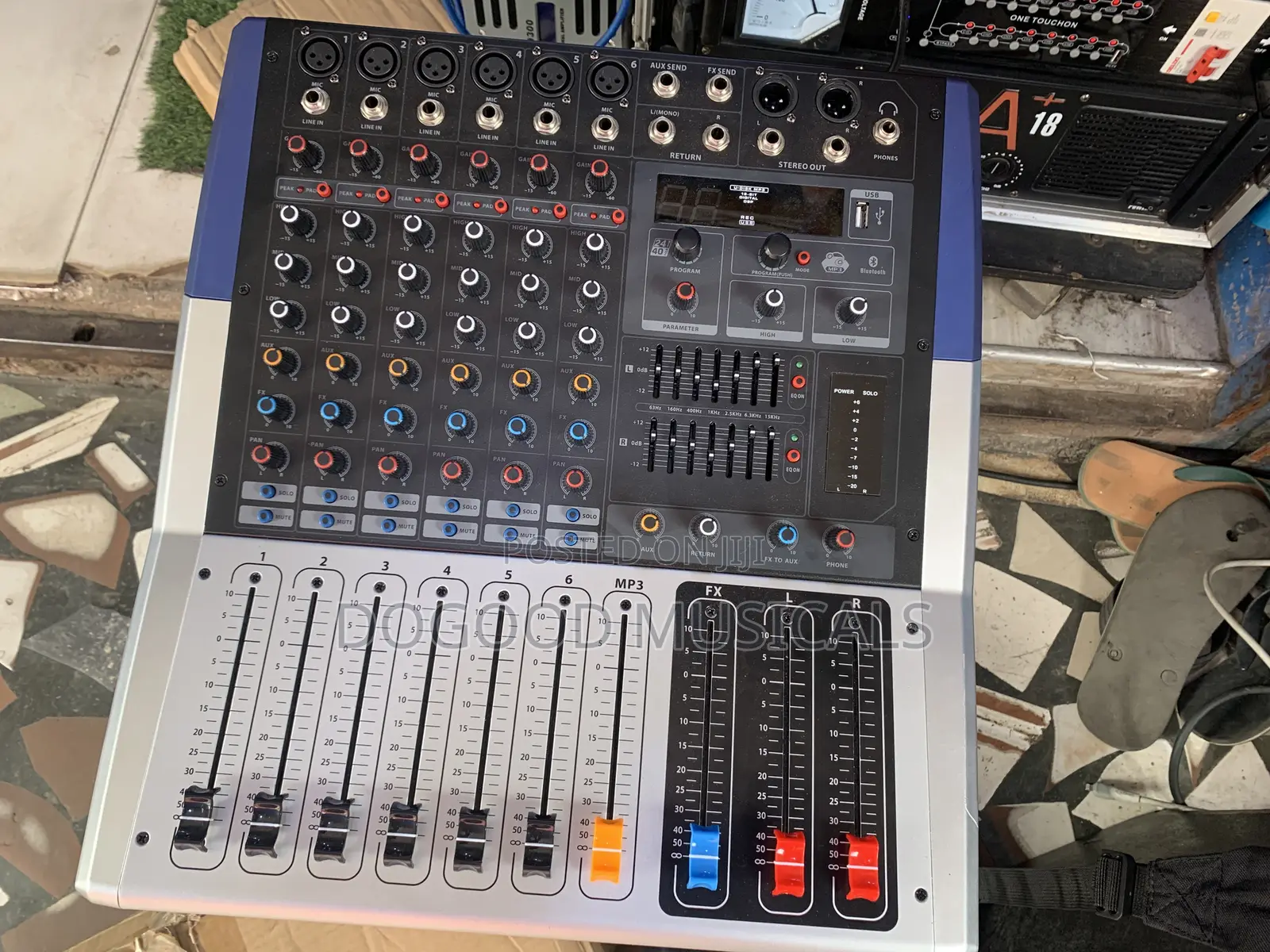 Yamaha Kv60 6-Channel Active(Powered)Mixer