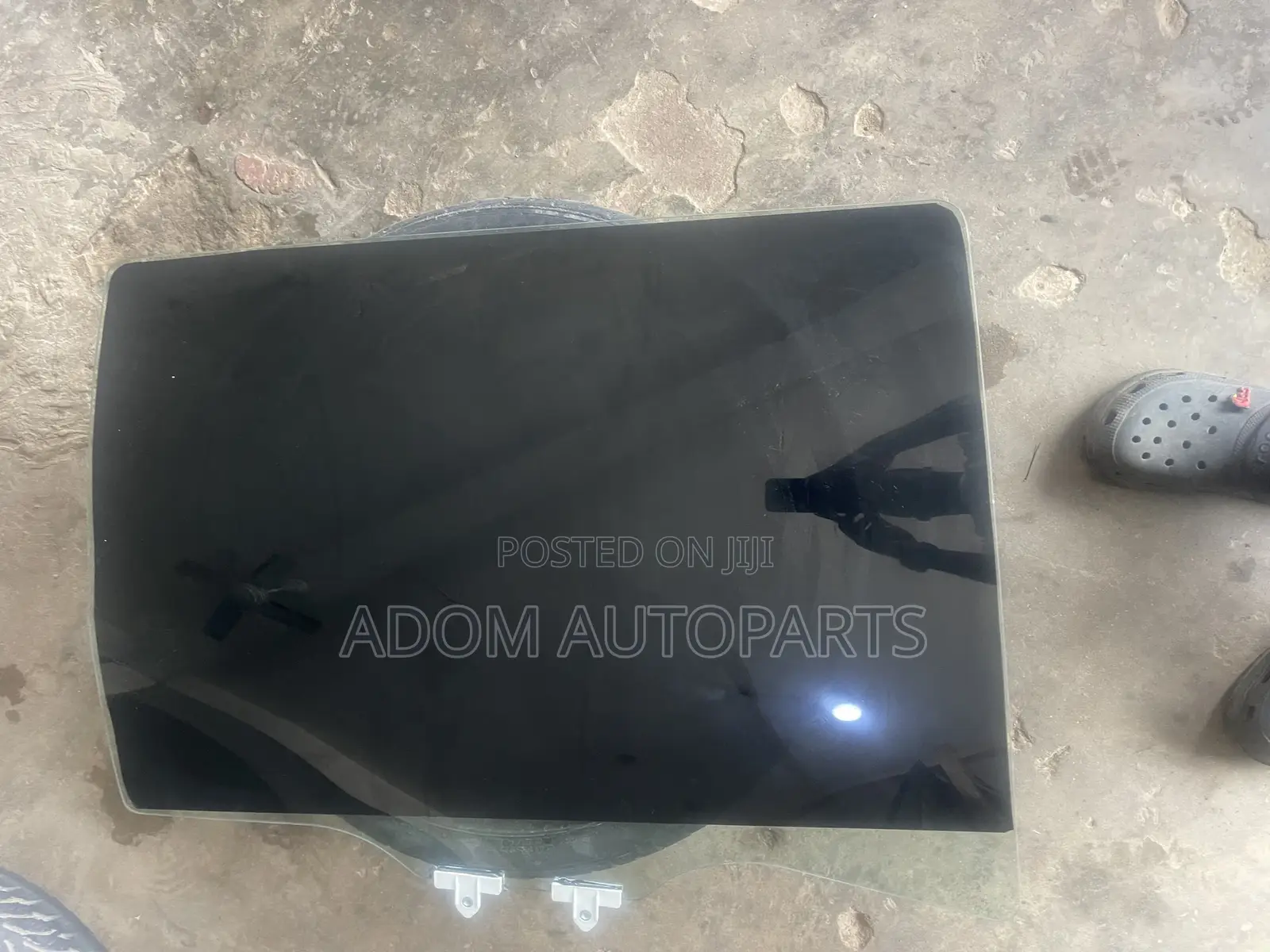 Toyota Tundra Door Glass 2023 2024