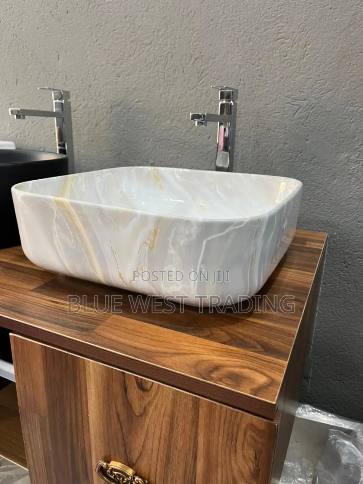 FRENCIA Counter Top Basin