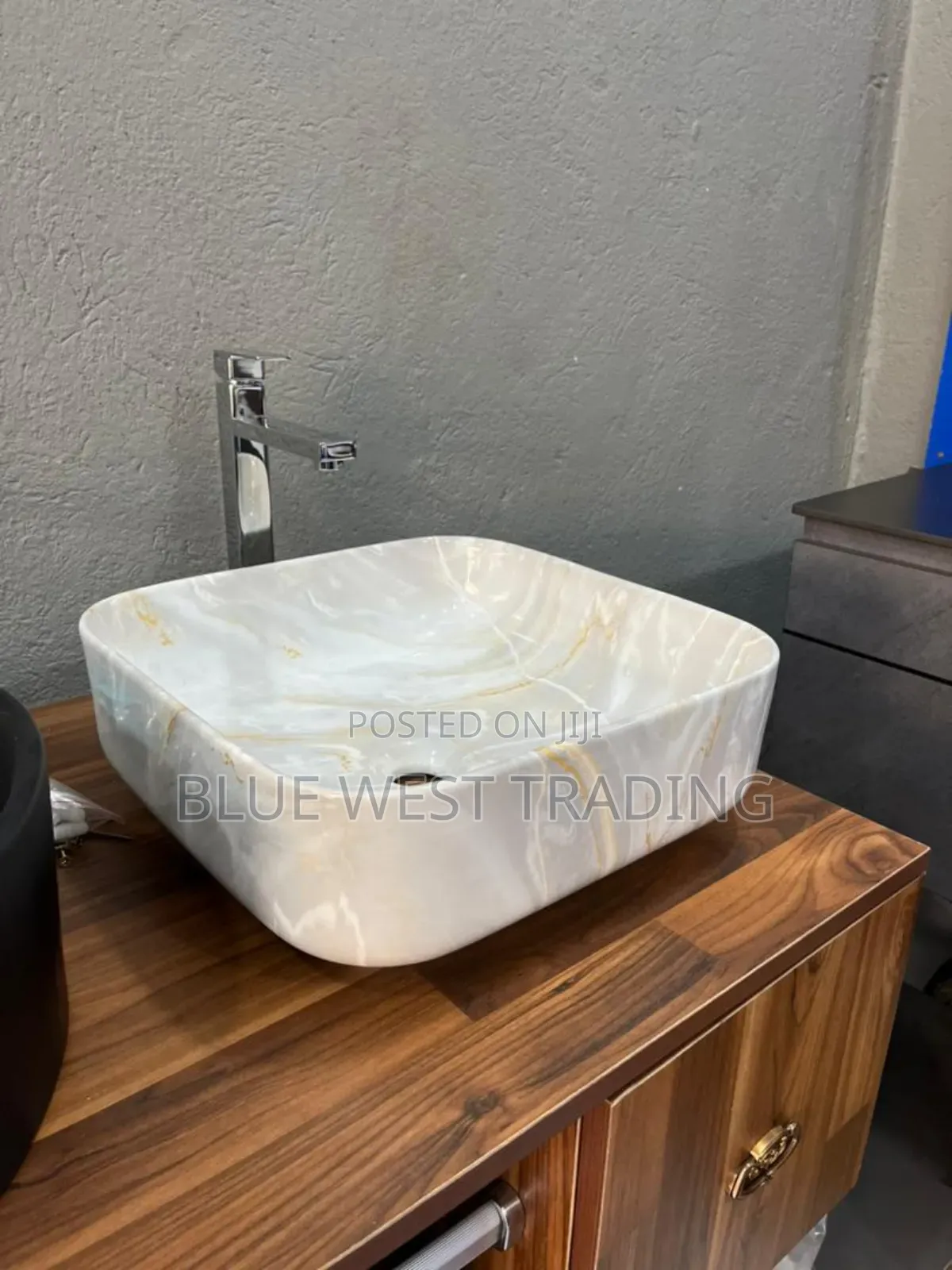 FRENCIA Counter Top Basin