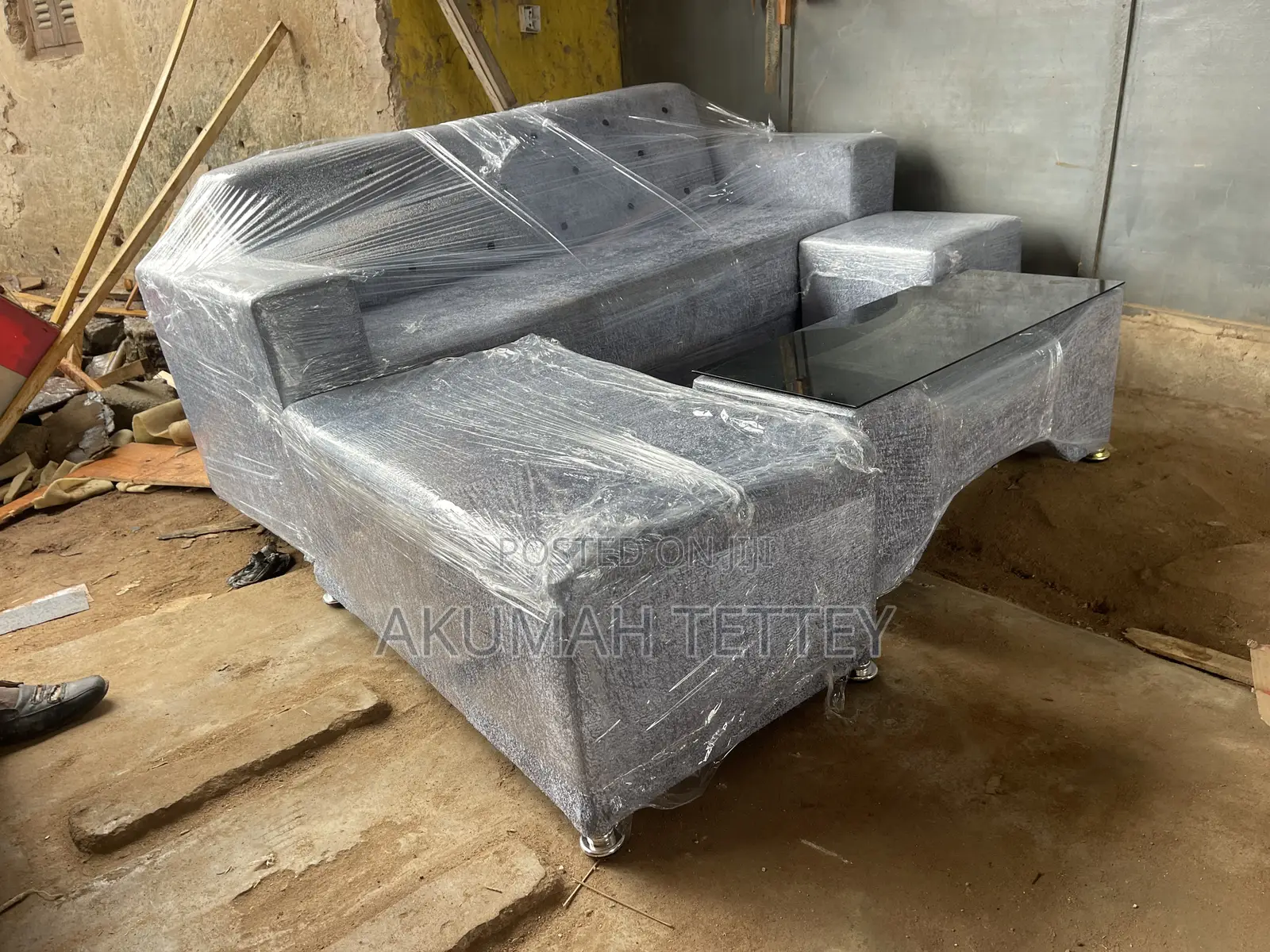 Brand New High Quality Italian L Shape Sofa Chair
