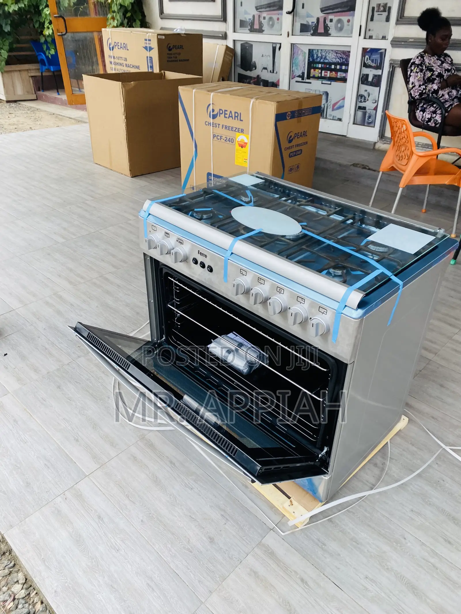 Sleek Designed Ferre 4gas Burner, 1 Electric, Auto Ignition