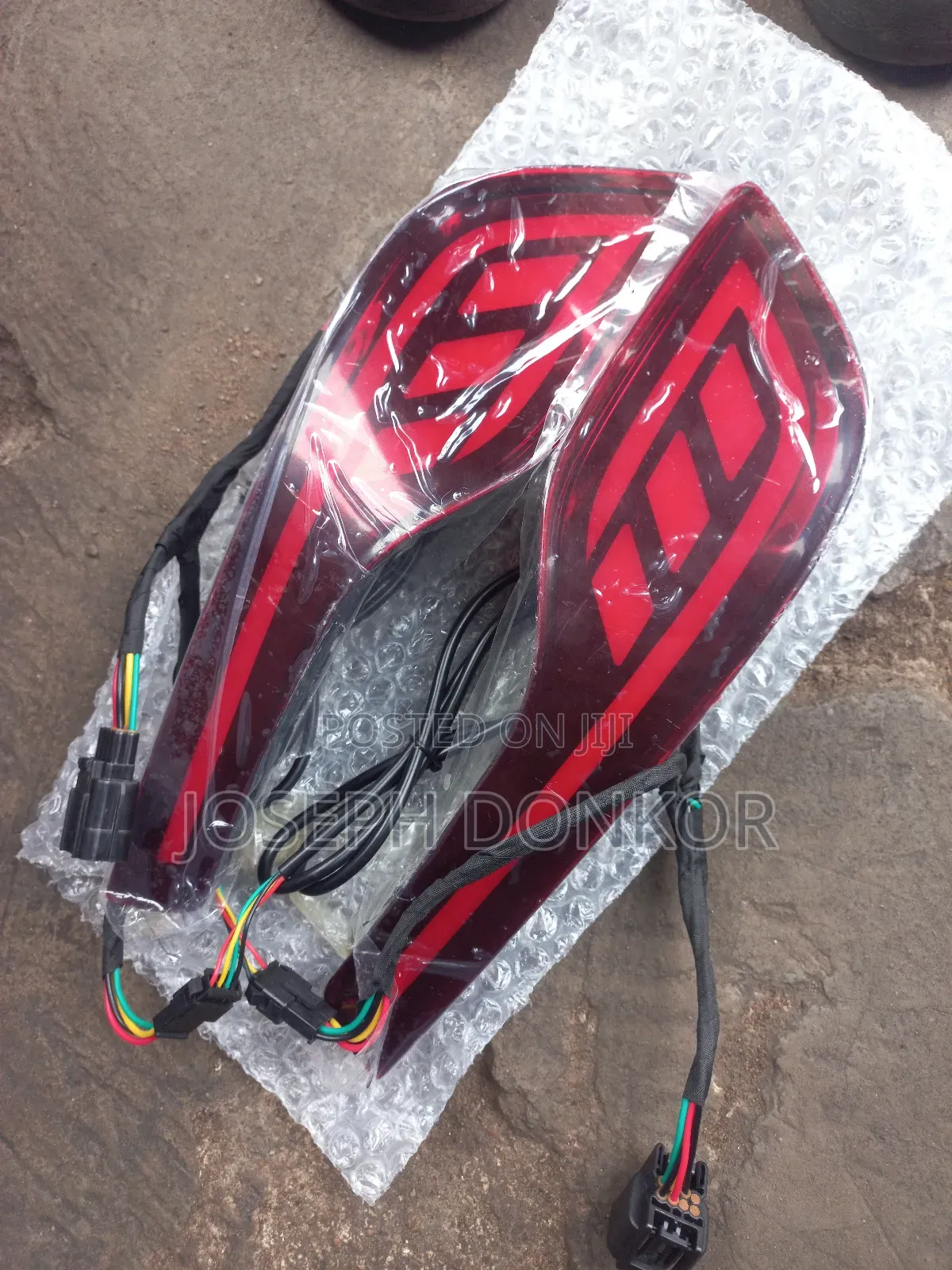 CRV 2017,2018,2019 LED Reflector Pair