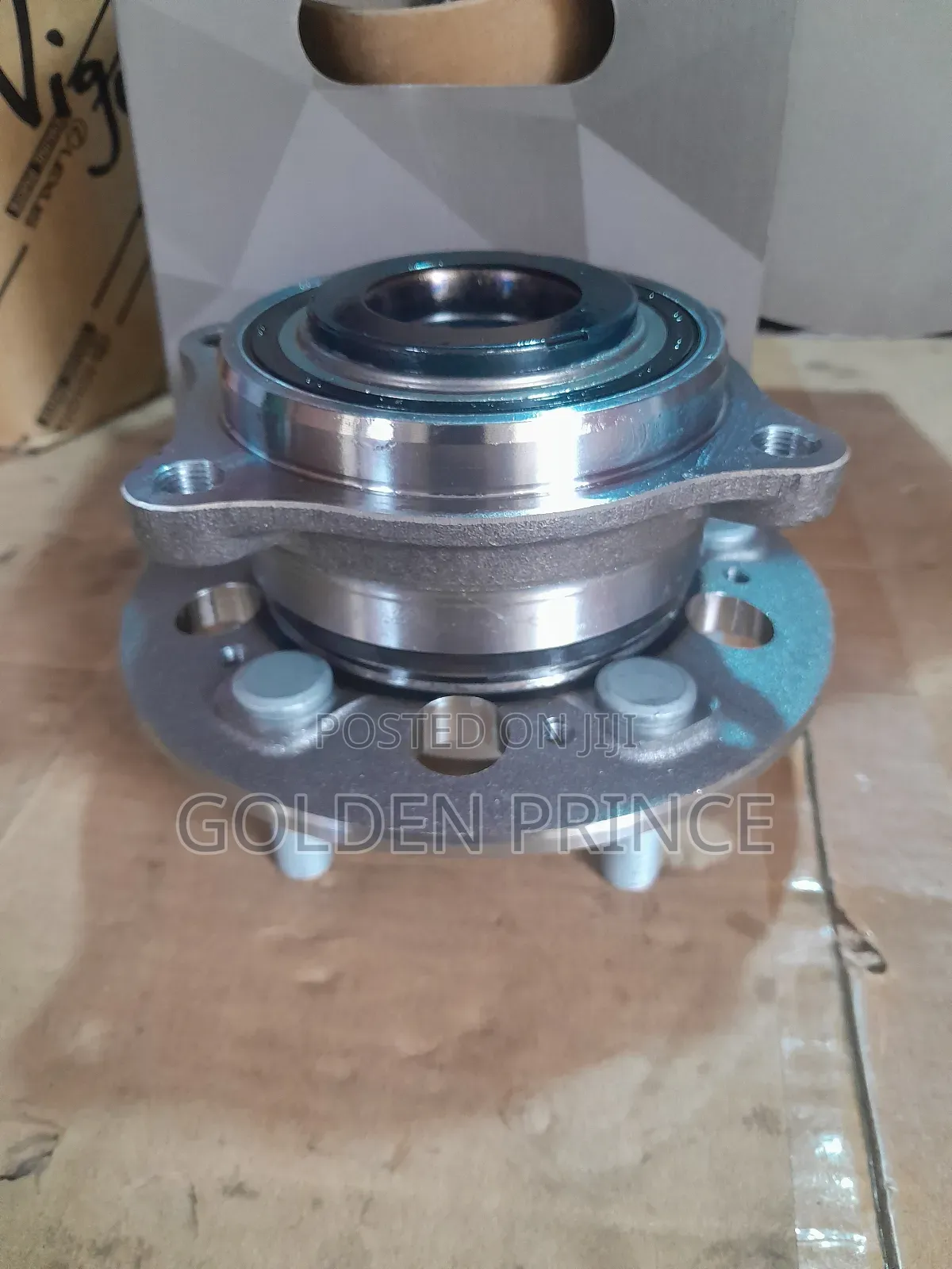 Hyundai Genesis 4×4 Front Hub
