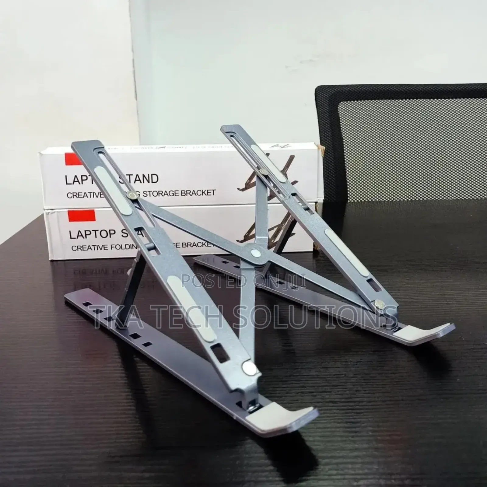 ADJUSTABLE Laptop Stand