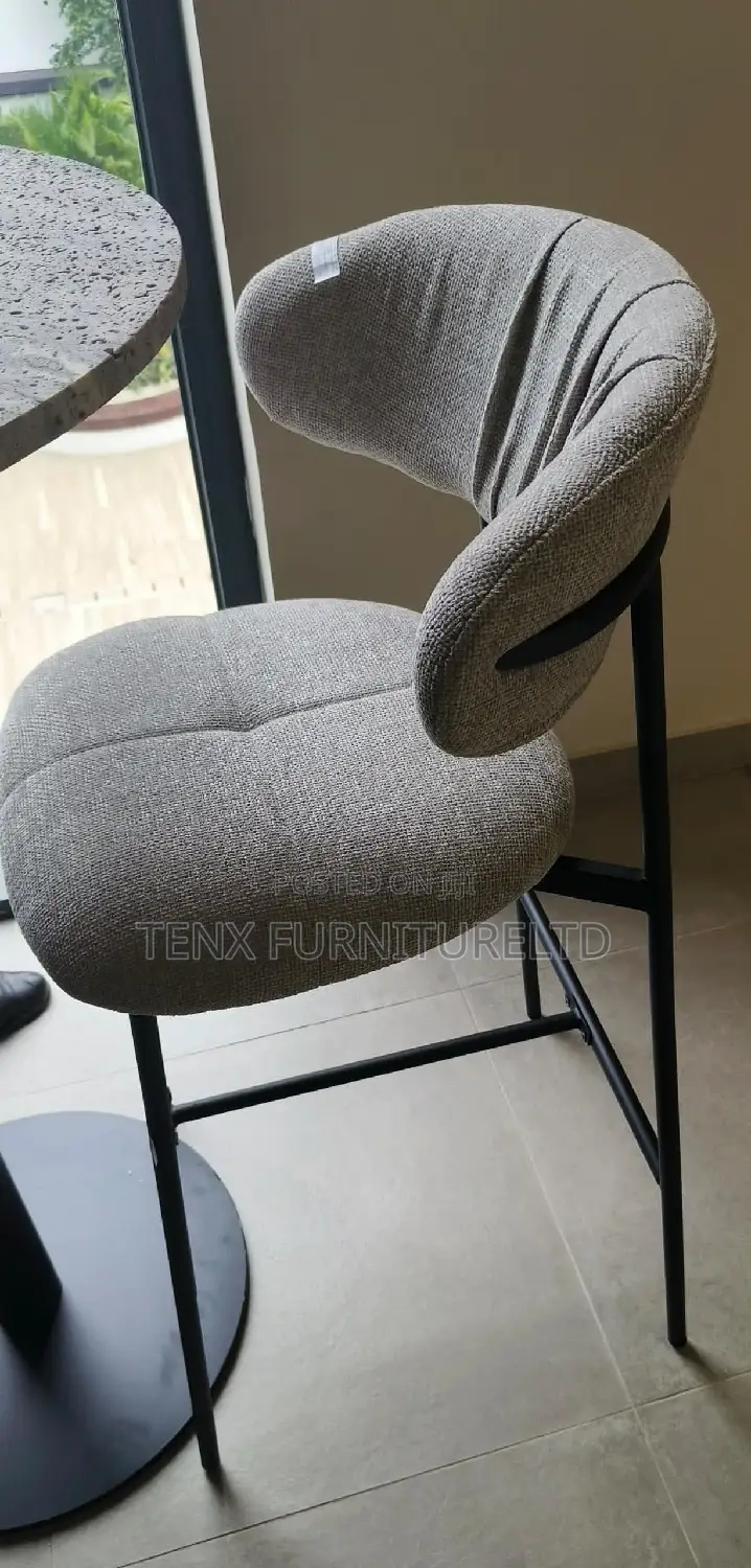 Bar Stool (Artic)
