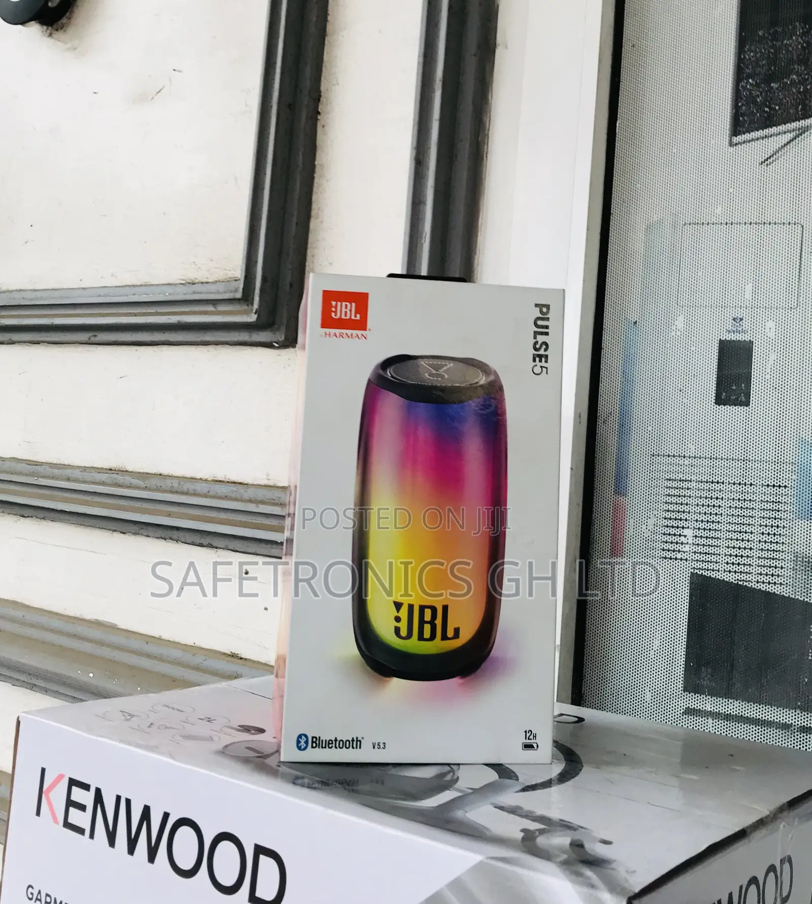 New Boxed Wireless Bluetooth JBL Pulse 5 Speaker 