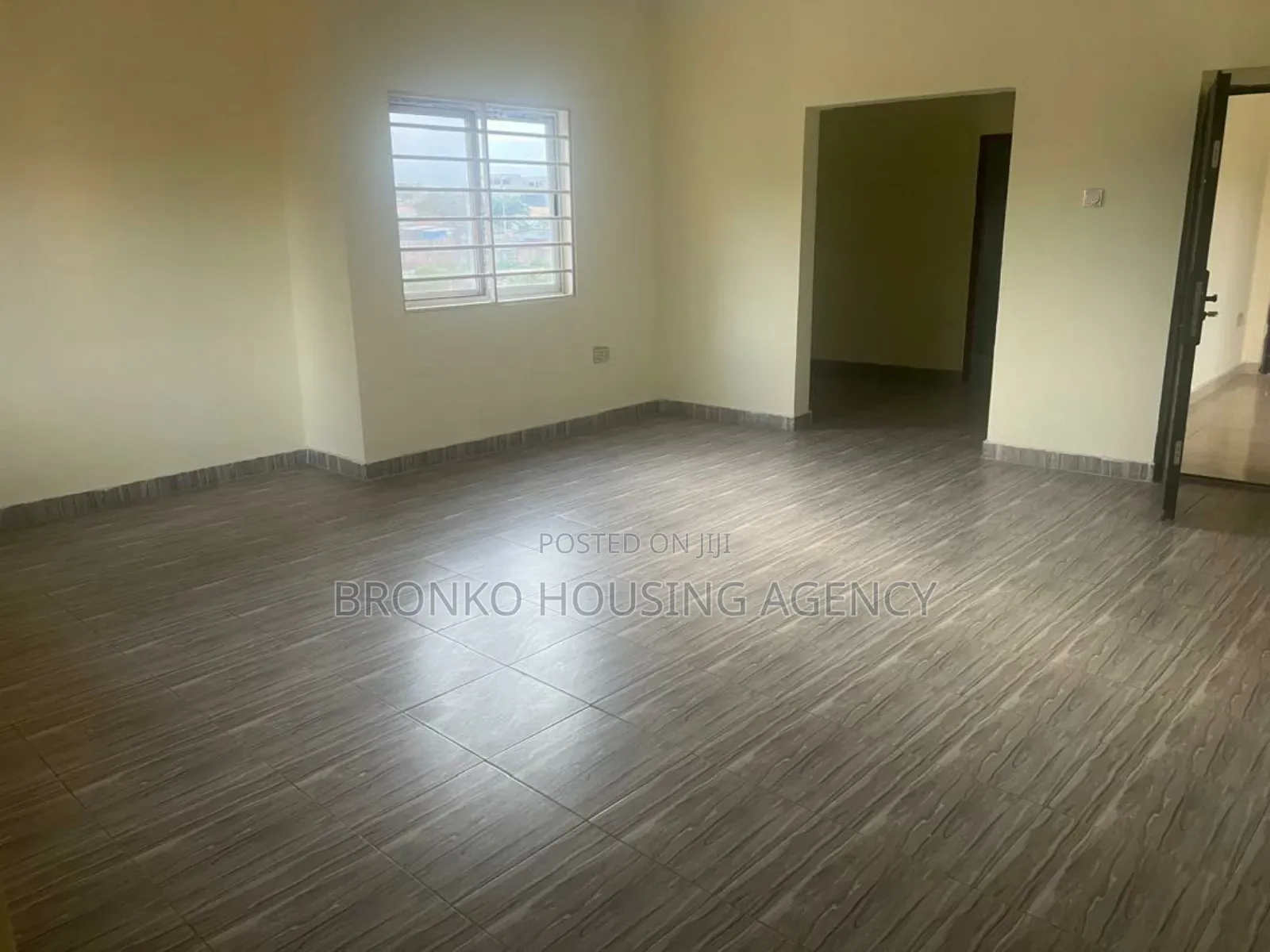 3bdrm House in Bronko Housing, Spintex for sale