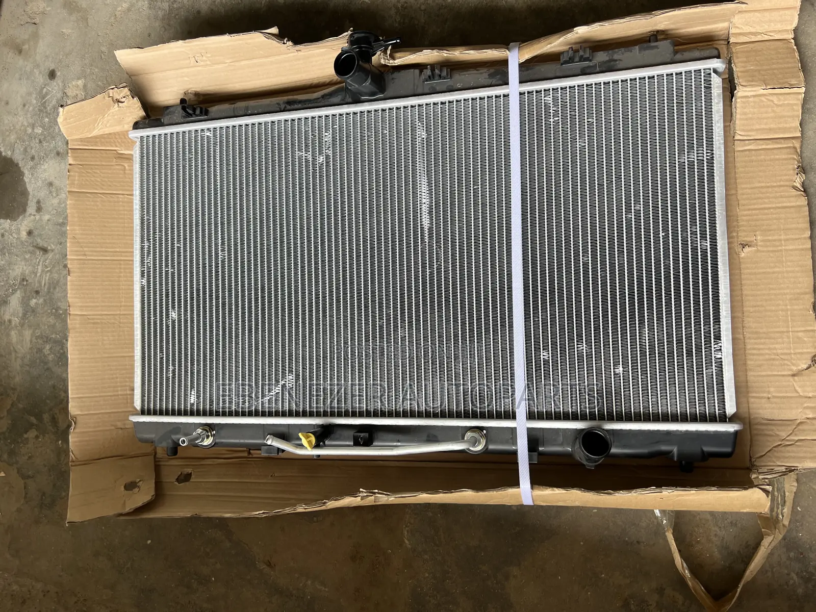 Camry Spider Water Tank 2012 2013 2014