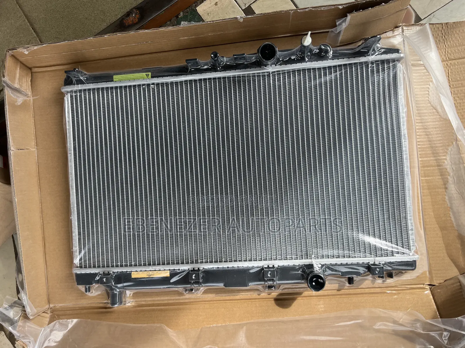 Honda Hrv 2015 Radiator/Water Tank