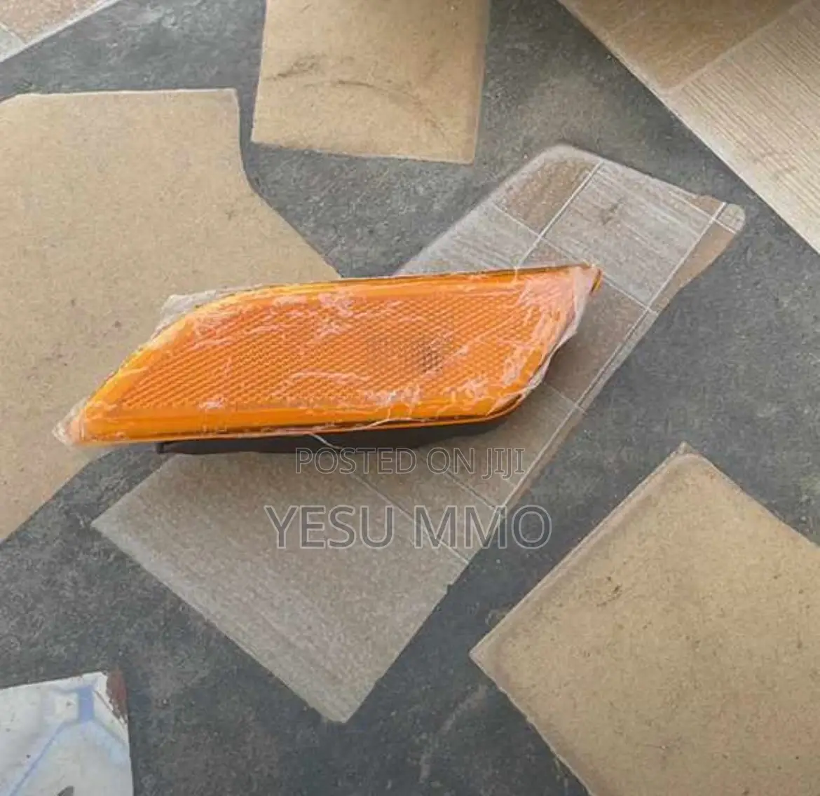 Mercedes Benz C250 2014 Bumper Light