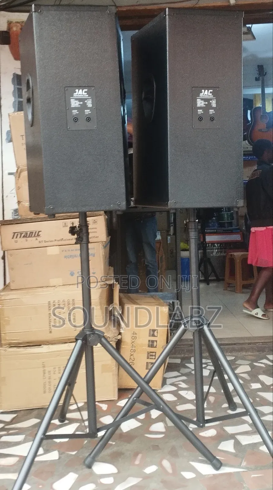 Jac Half Range Speakers With Stand (Pair)