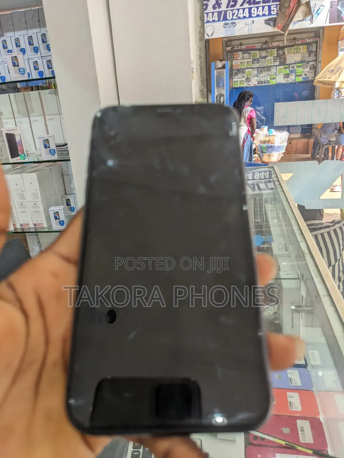 Apple iPhone 11 64 GB Black