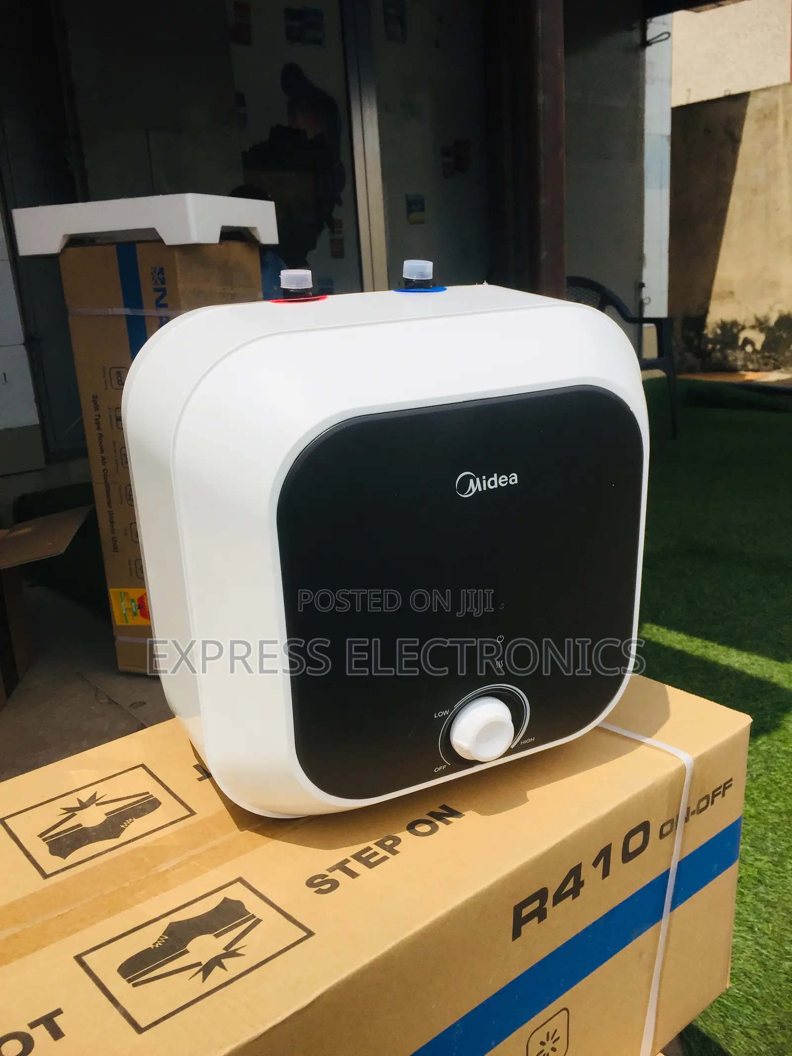 MIDEA —15L Water Heater Electric