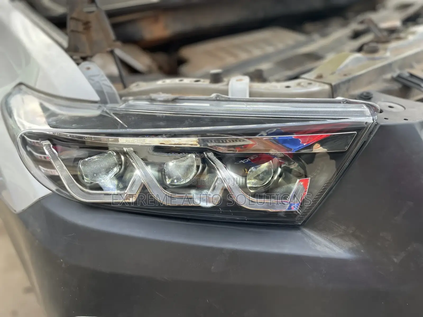 Toyota Highlander 2012 Headlights