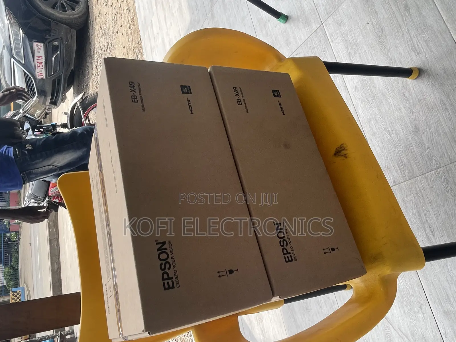 Epson EB-X49 XGA Projector Brightness: 3600lm