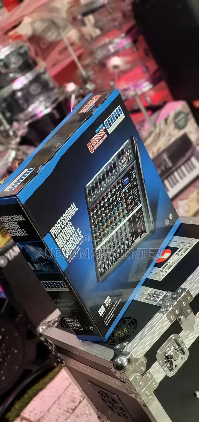 Yamaha 8 Channel Mixer