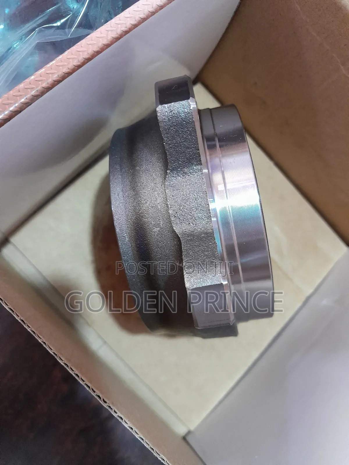 Porsche Cayenne 2014 Front Hubs (2pcs)
