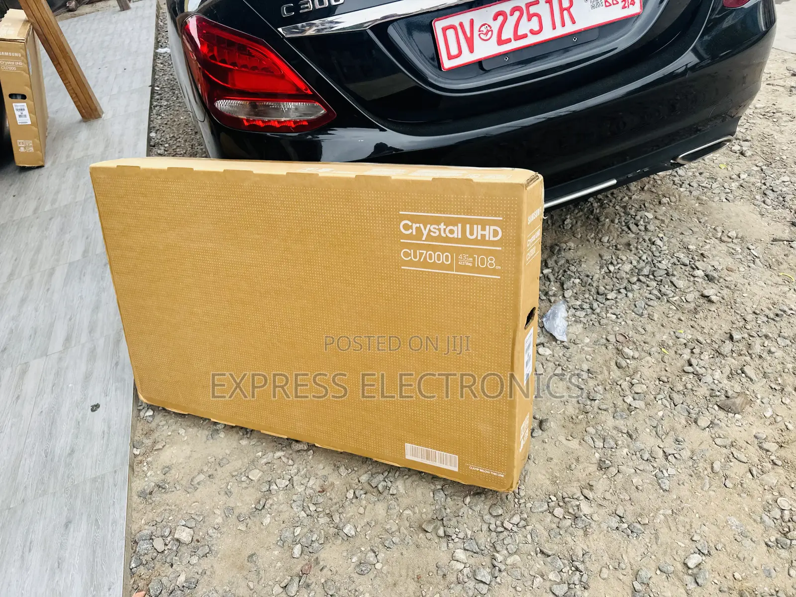 UHD Crystal Clear Picture Samsung 43”Cu7000