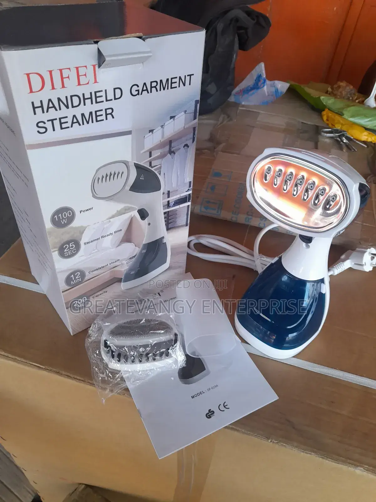 Brandnew Handheld Garment Steamer