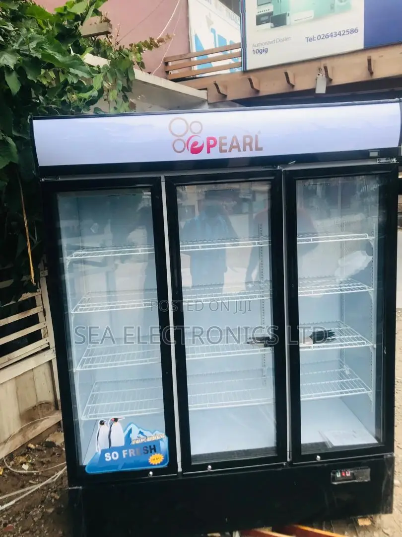 Unique Pearl 3 Doors Display Fridge