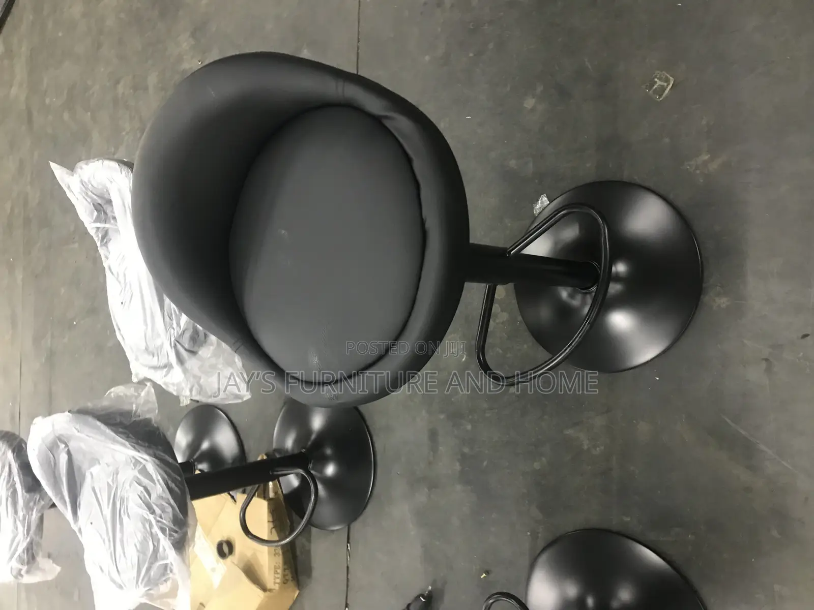 Simple Bar Stool