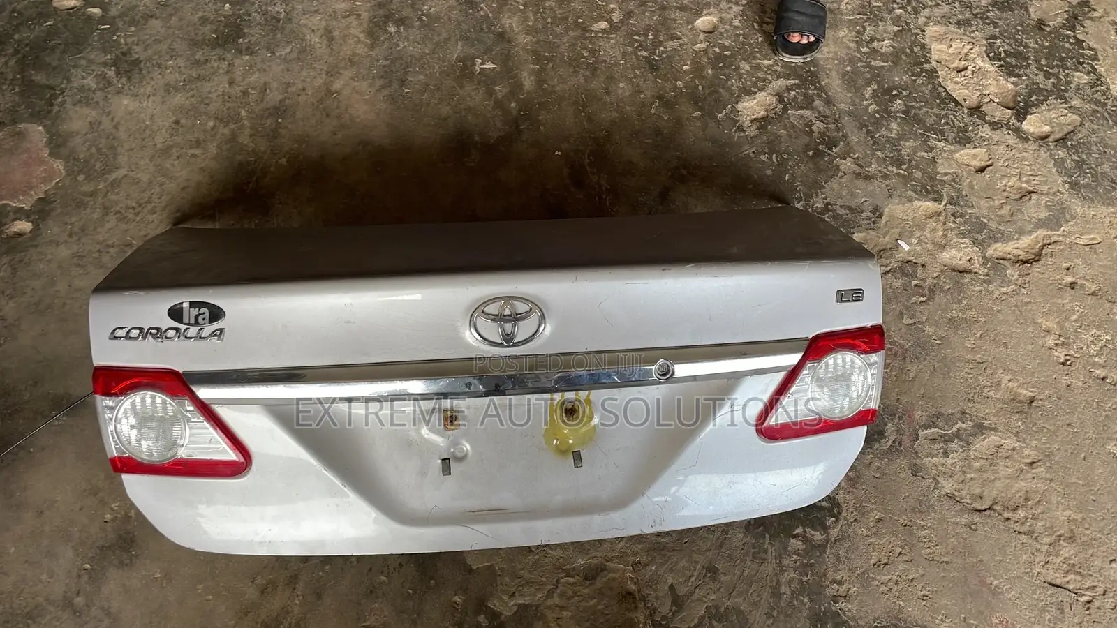 Toyota Corolla 2011 Trunk
