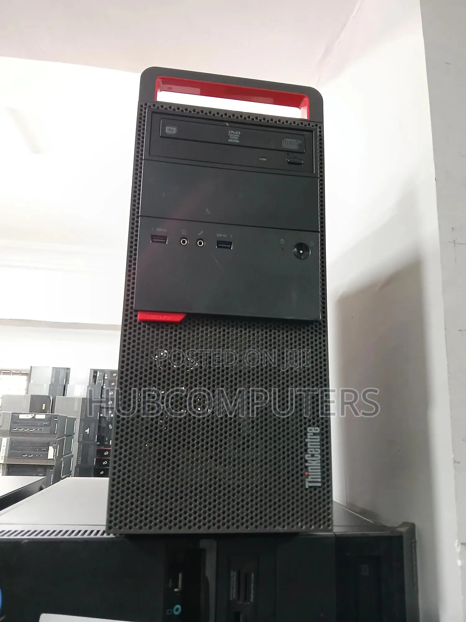 Desktop Computer Lenovo ThinkCentre M700 4GB Intel Pentium HDD 320GB