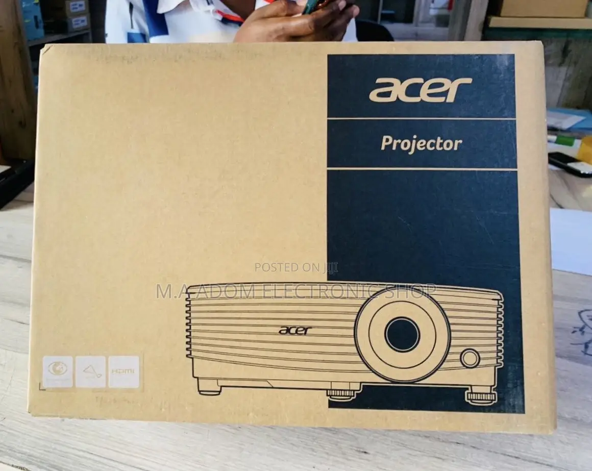 Fresh in Box ACER PROJECTOR X1226/4000 LUMENS/DLP/SVGA .