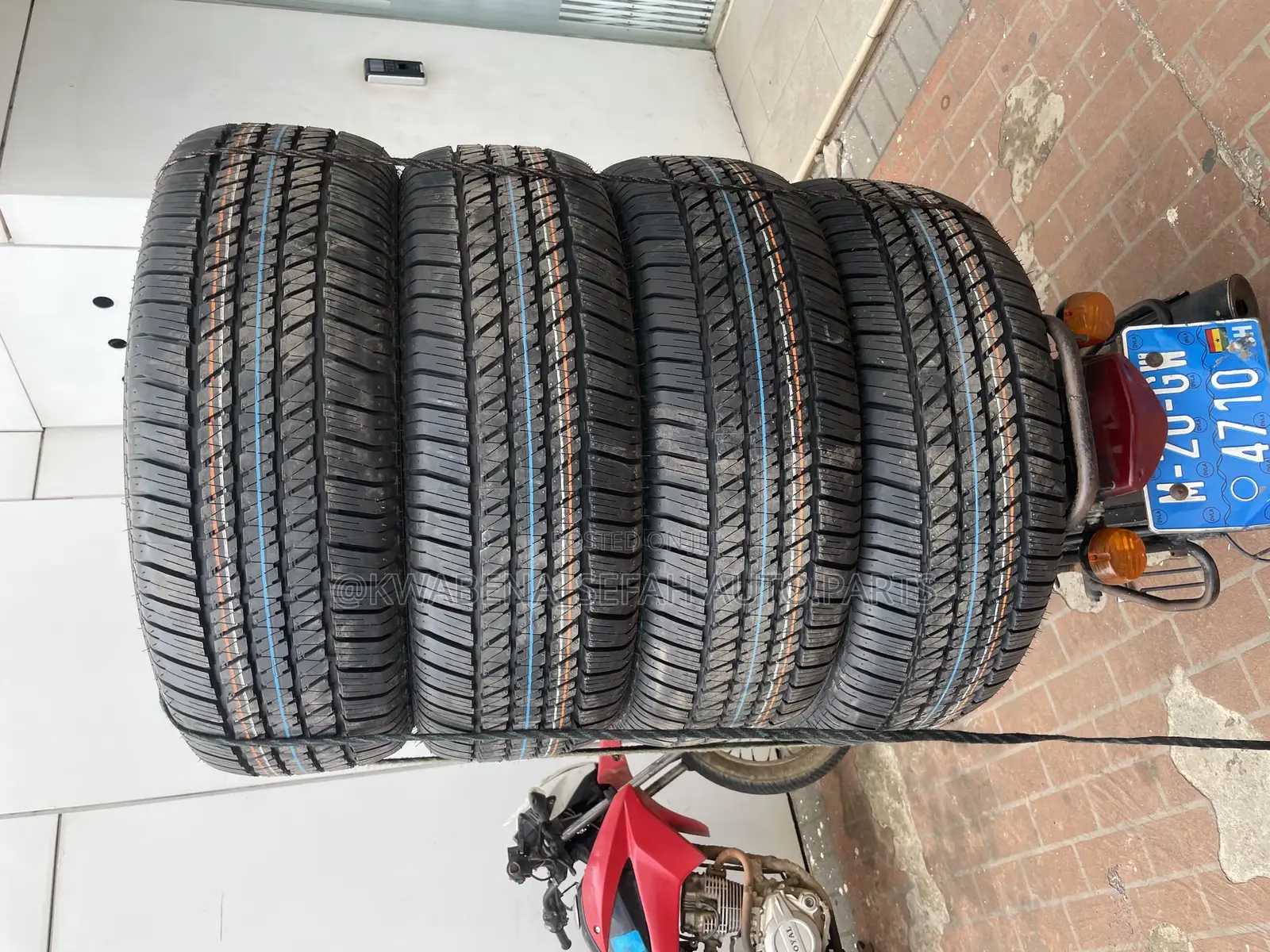 Original Bridgestone 265/60r18 Tyres Available for All Cars