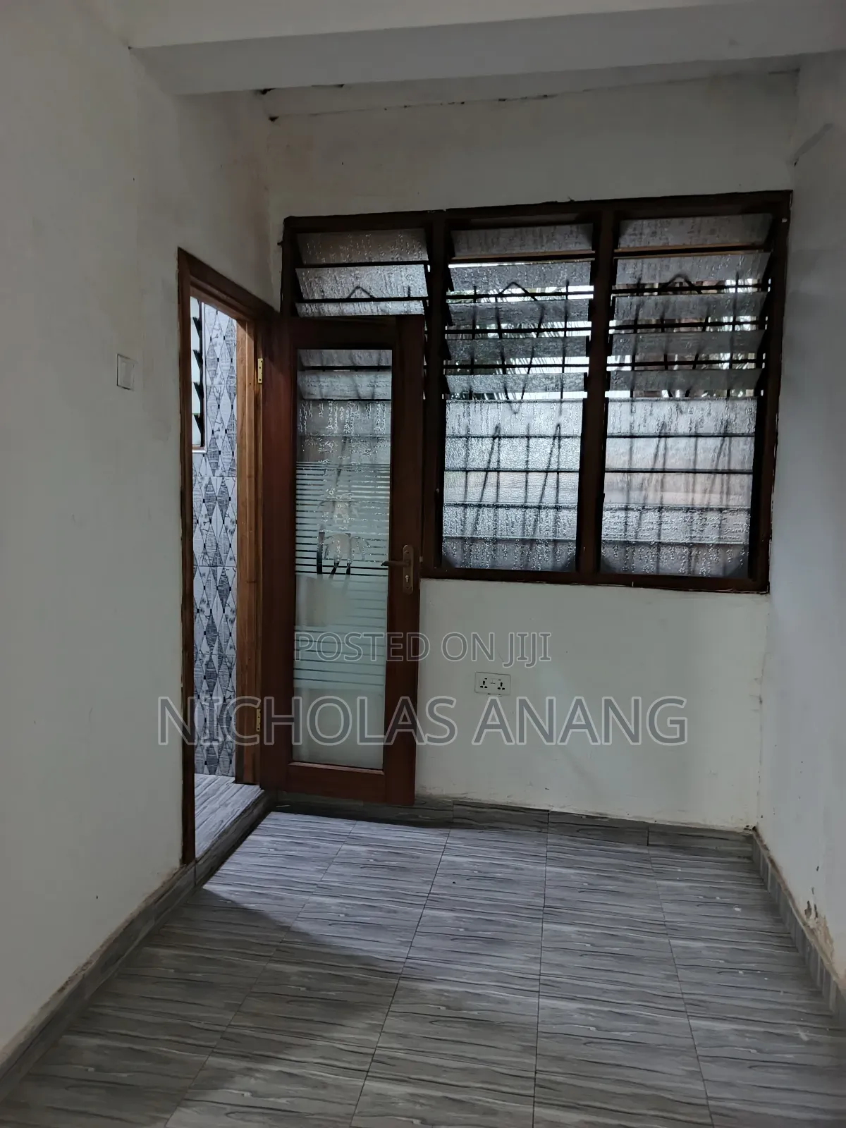 1bdrm Apartment in Dorns Properties, New Town for rent