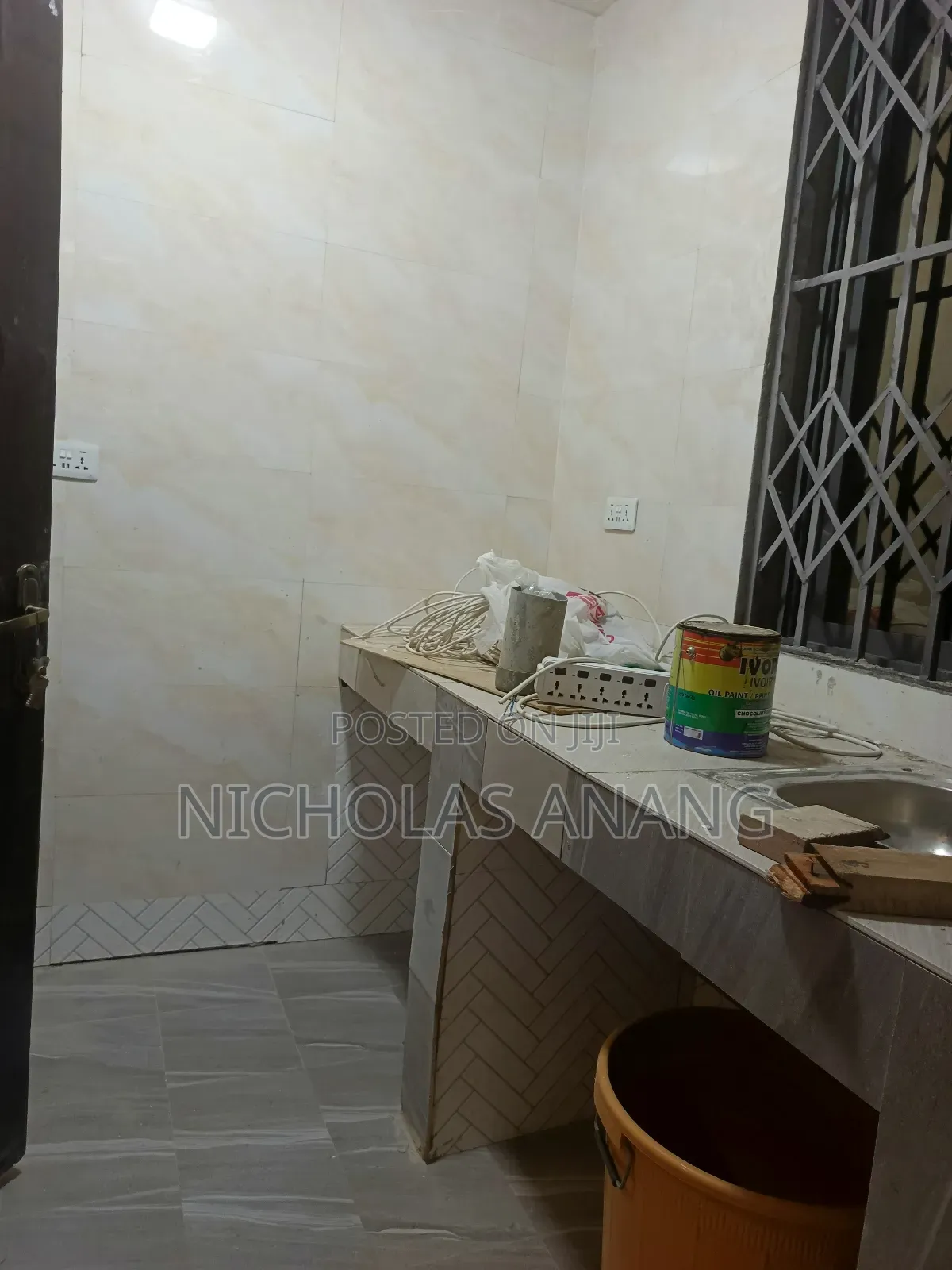 2bdrm Apartment in The Dorns Propertie, New Town for rent