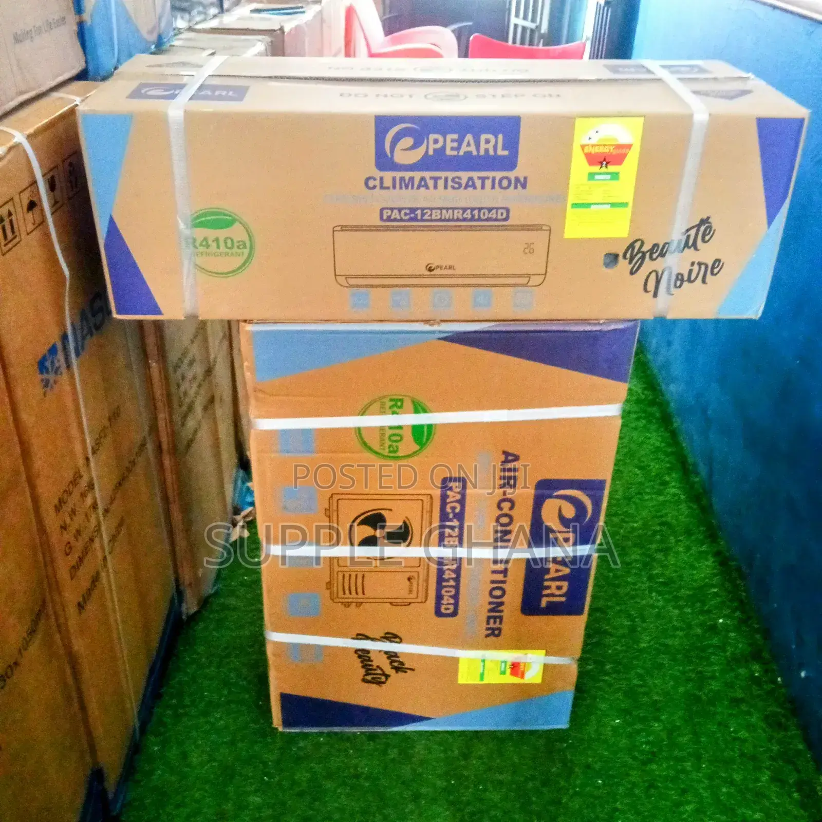 Indoor Unit and Outdoor Unit Pearl Air Conditioner 1.5hp AC