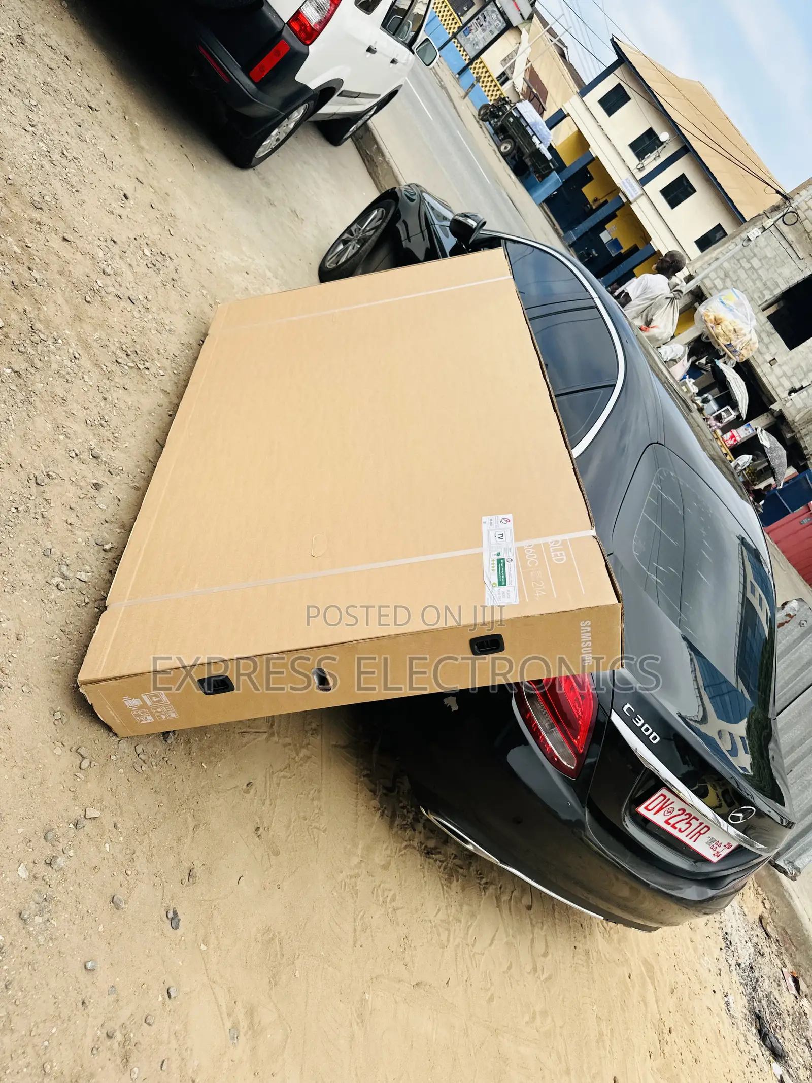 Available Now at Store Samsung QLED Smart 85”Q60C