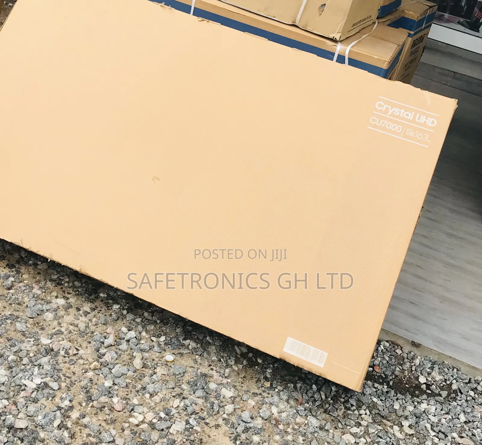 Essential 43 Inch Smart Led Uhd Cu70 Samsung Tv