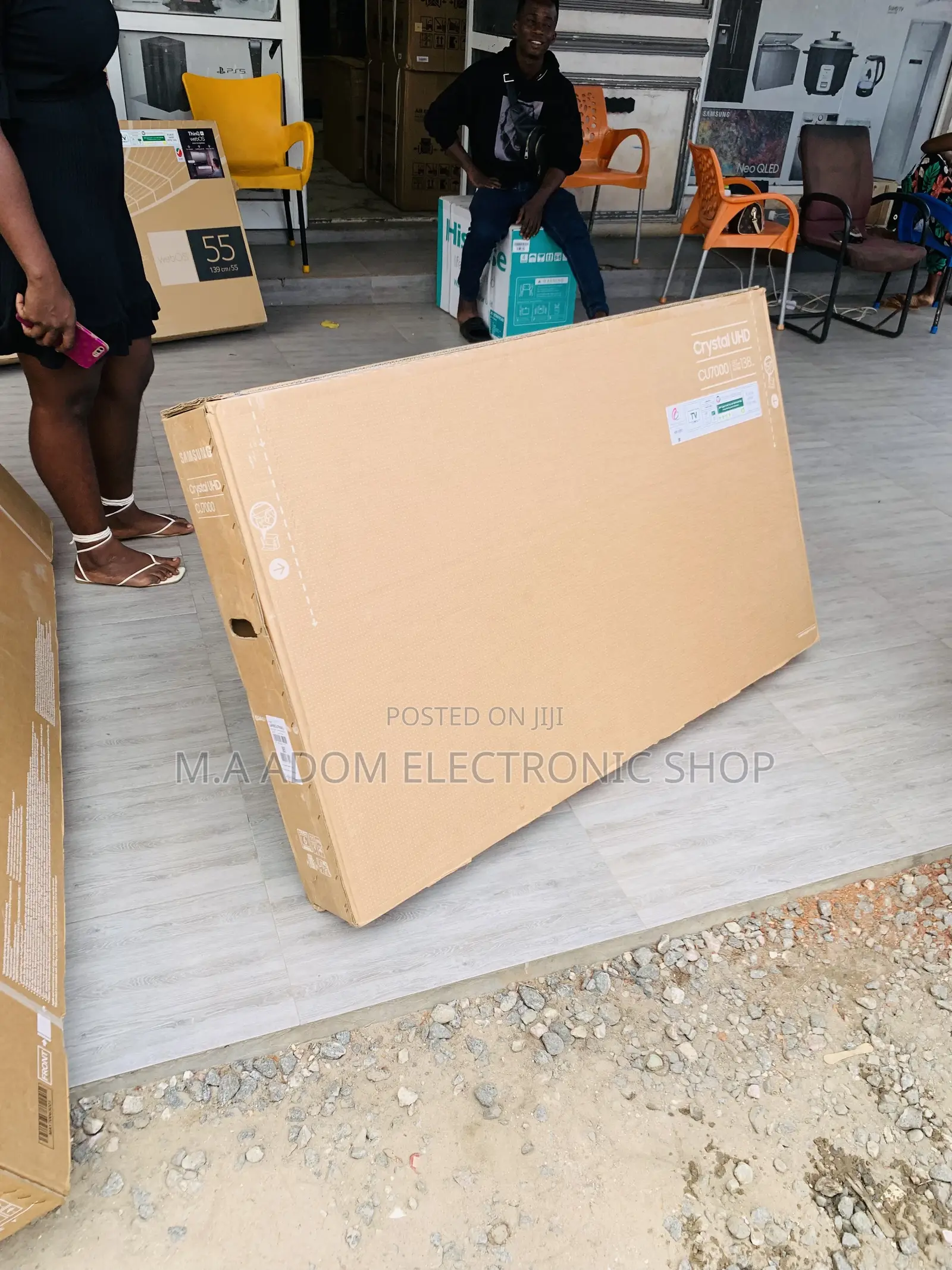 Classic Designed Samsung 55CU8000 55” Uhd Smart Tv.