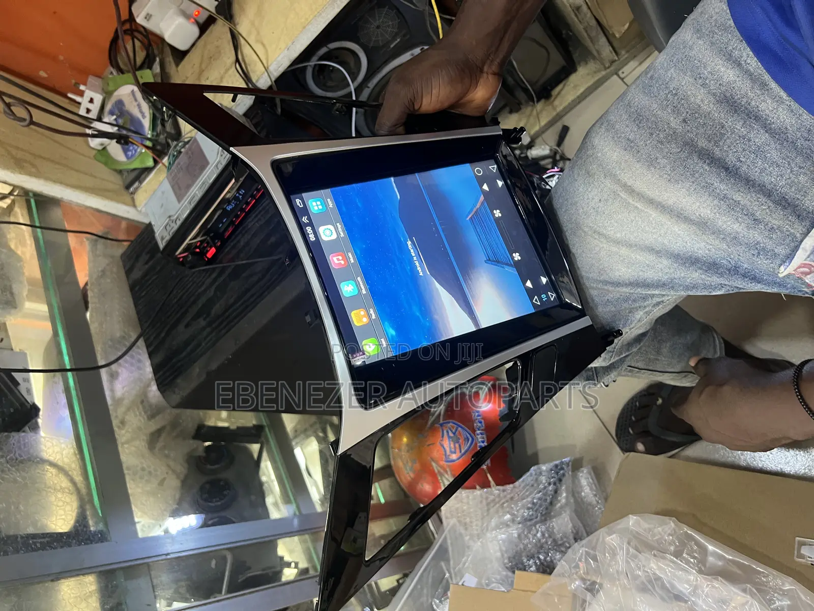 Hyundai Sonata 2011,2012 Tesla Android Tape