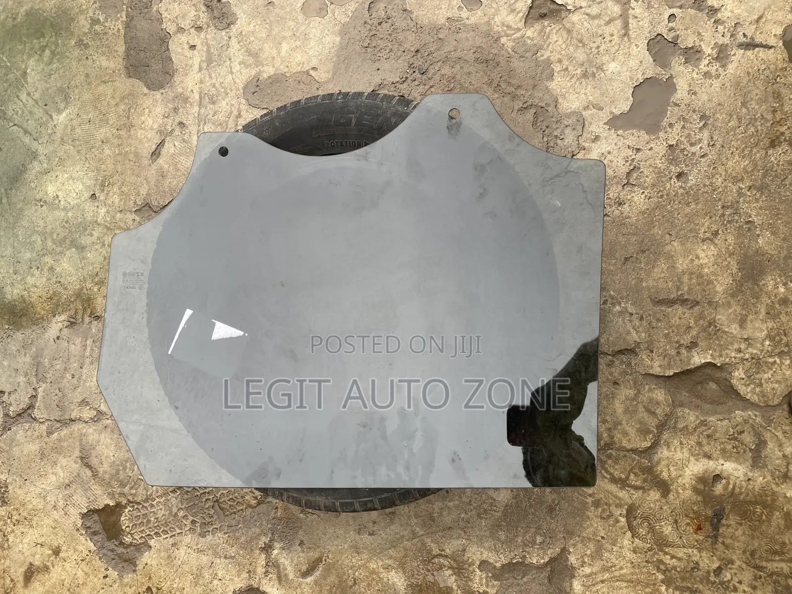 Range Rover Velar/ Sports 2014,2020 Door Glass